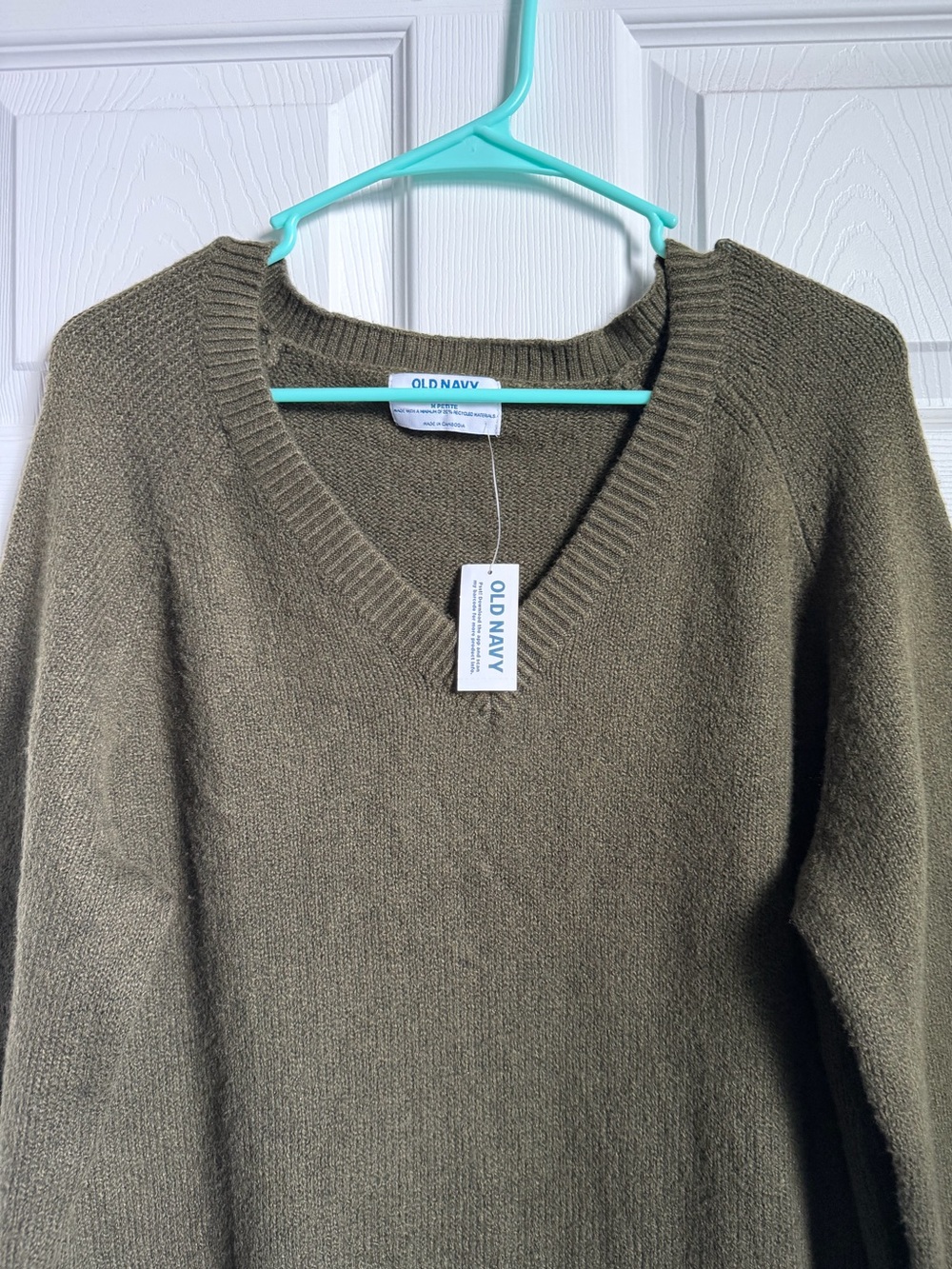 Old Navy Olive Green V-Neck Women's Sweater Dress - Picture 2 of 6